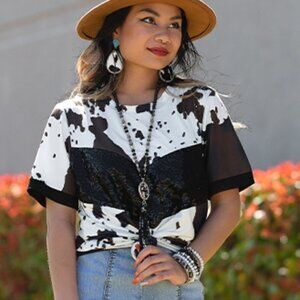 THE SEQUOYAH LADIES COWPRINT/SEQUINED T SHIRT
